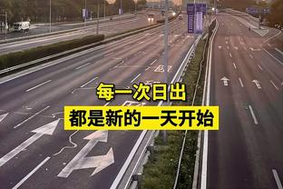 杜兰特半场出战18分半钟 9投3中&三分3中1拿到10分3篮板5助攻